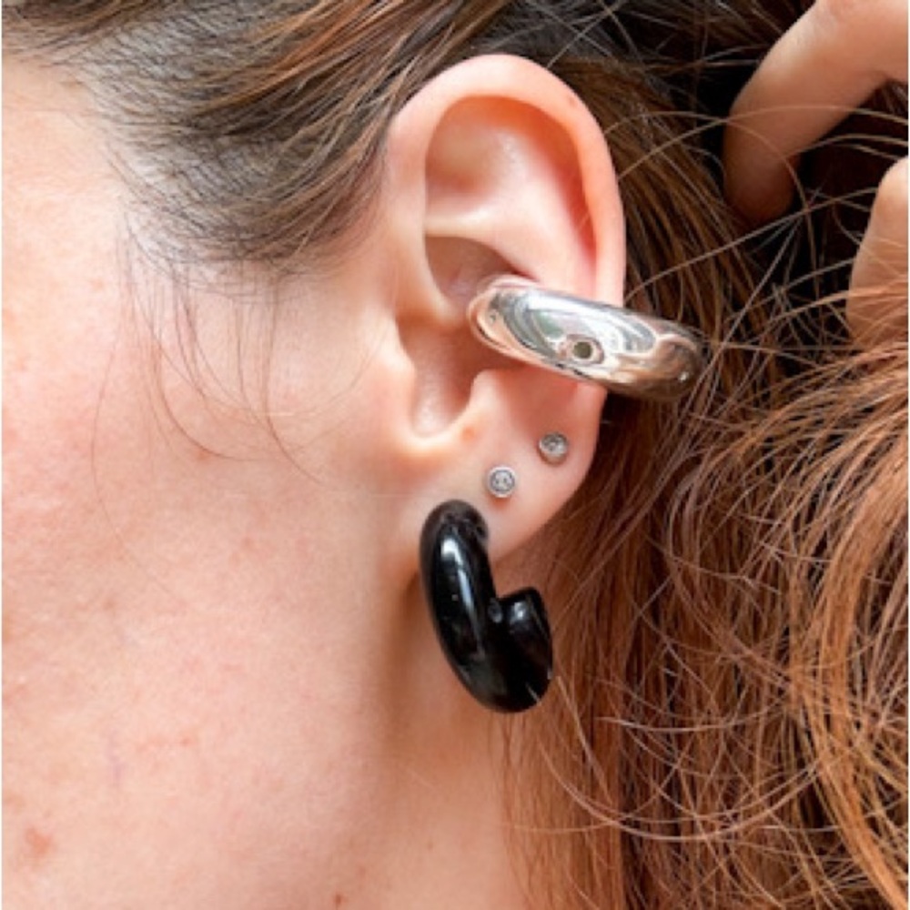 Medium Resin Black Hoop by Paula Mendoza